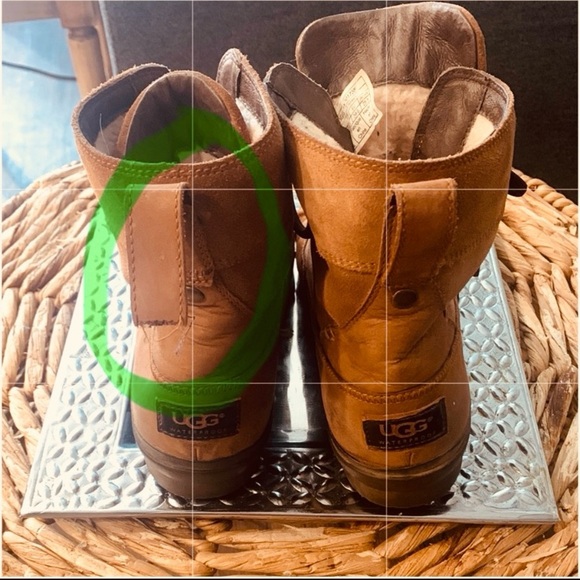 UGG azaria Duck boot authentic - Picture 5 of 5